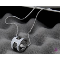 Hermes 3D Pop “H” Logo Snake Bone White Halskette aus Weißgold Hermes 3D Pop “H” Logo Snake Bone White Halskette aus Weißgold