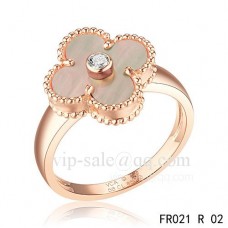 Van Cleef Alhambra Ring aus Roségold mit grauem Perlmutt Van Cleef Alhambra Ring aus Roségold mit grauem Perlmutt