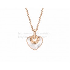 BVLGARI BVLGARI Cuore-Anhänger mit Kette aus Roségold mit Perlmutt BVLGARI BVLGARI Cuore-Anhänger mit Kette aus Roségold mit Perlmutt