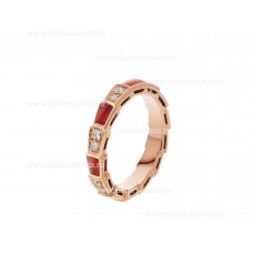 Bvlgari Kleiner Serpenti Viper Ring aus 18 Karat Roségold mit Karneolelementen und Pavé-Diamanten