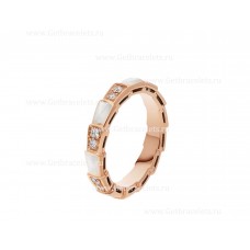Bvlgari Kleiner Serpenti Viper Ring aus 18 Karat Roségold mit Perlmuttelementen und Pavé-Diamanten