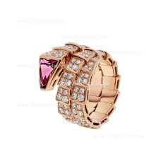 Bvlgari Serpenti Viper Twp-Coil Ring aus 18 Karat Roségold mit vollständig ausgefassten Diamanten und einem Rubellit auf dem Kopf Bvlgari Serpenti Viper Twp-Coil Ring aus 18 Karat Roségold mit vollständig ausgefassten Diamanten und einem Rubellit auf dem Kopf