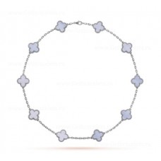 Van Cleef Arpels Magic Alhambra Lange Halskette mit 10 Motivanhängern aus Weißgold und Chalcedon