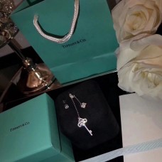 Tiffany Keys Enchant Quaste Asymmetrische Tropfenohrringe Schmuck USA