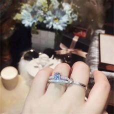 Schmale Doppelringe von Tiffany mit gepflasterten Kristallen. Verkaufe