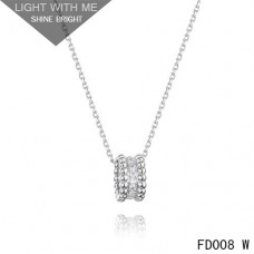 Van Cleef Arpels Perlee Anhänger aus Weißgold mit Diamanten 3 Reihen